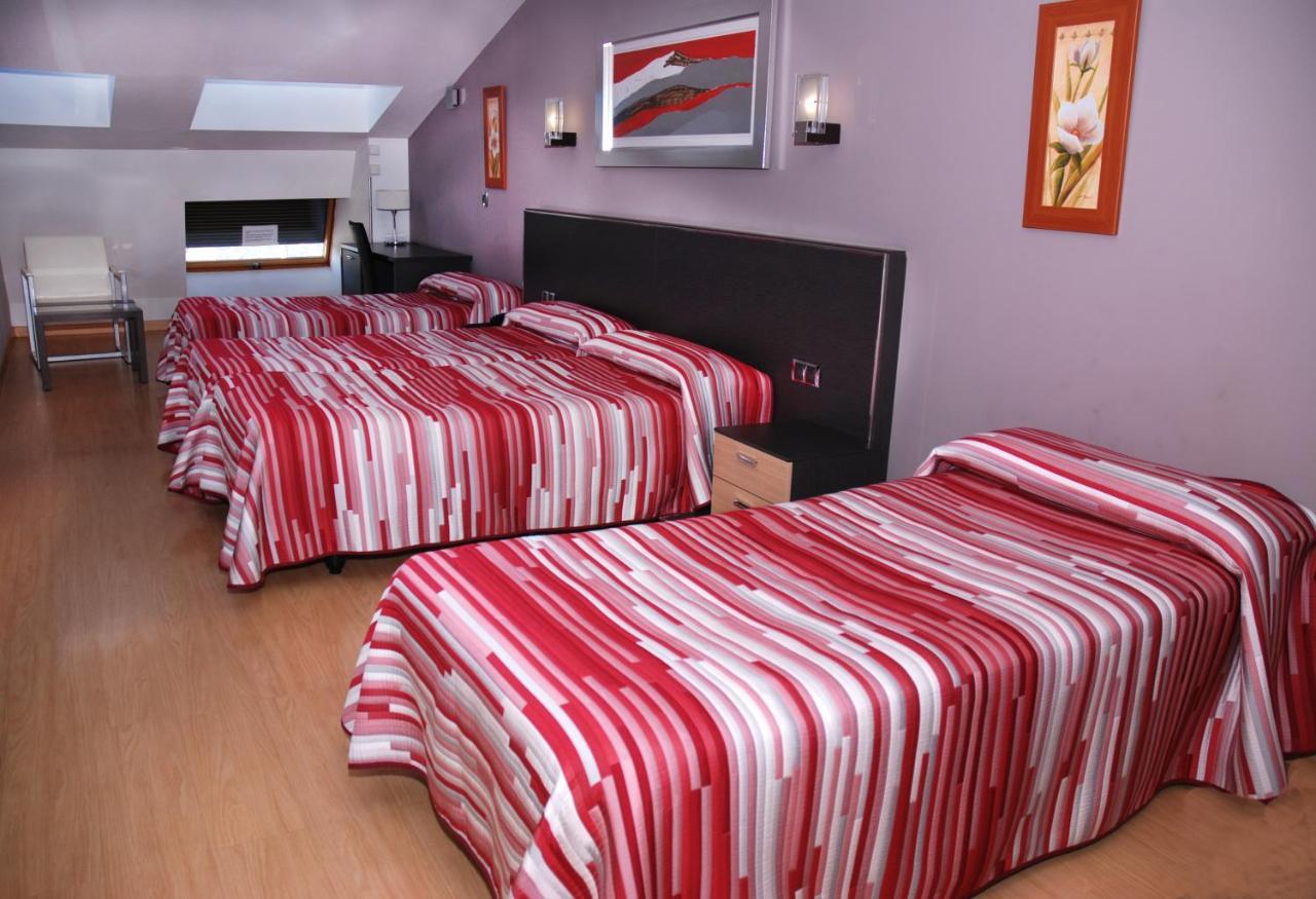 Hotel Villa De Cacabelos Zewnętrze zdjęcie