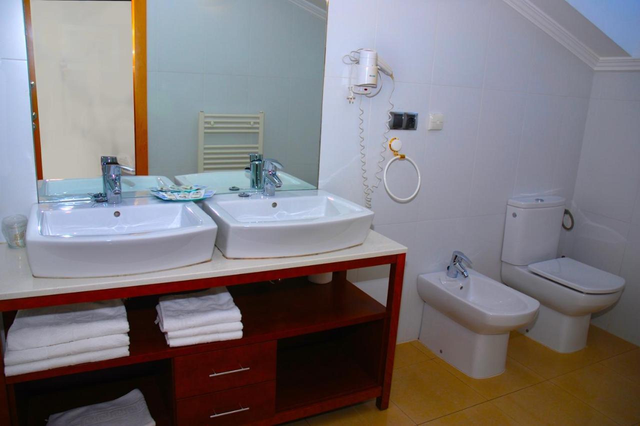 Hotel Villa De Cacabelos Zewnętrze zdjęcie