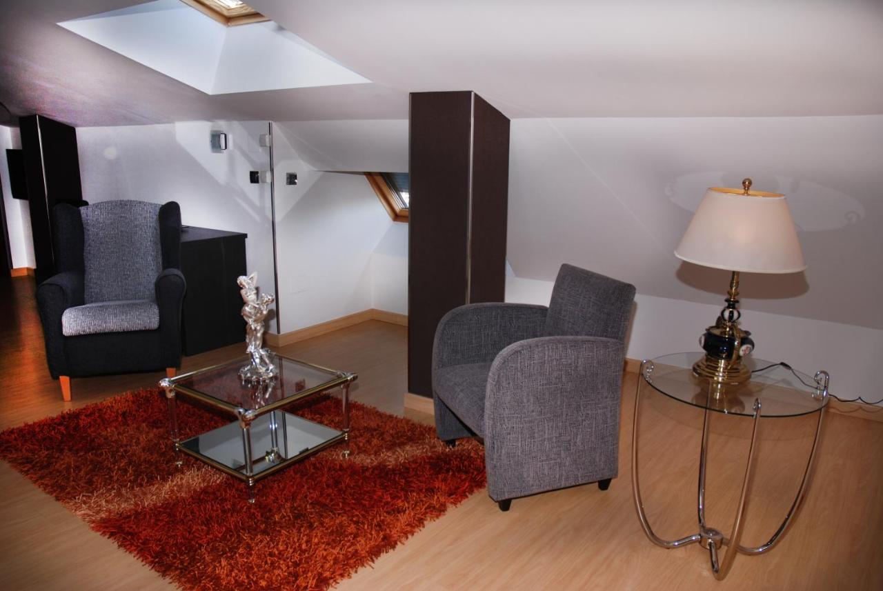 Hotel Villa De Cacabelos Zewnętrze zdjęcie